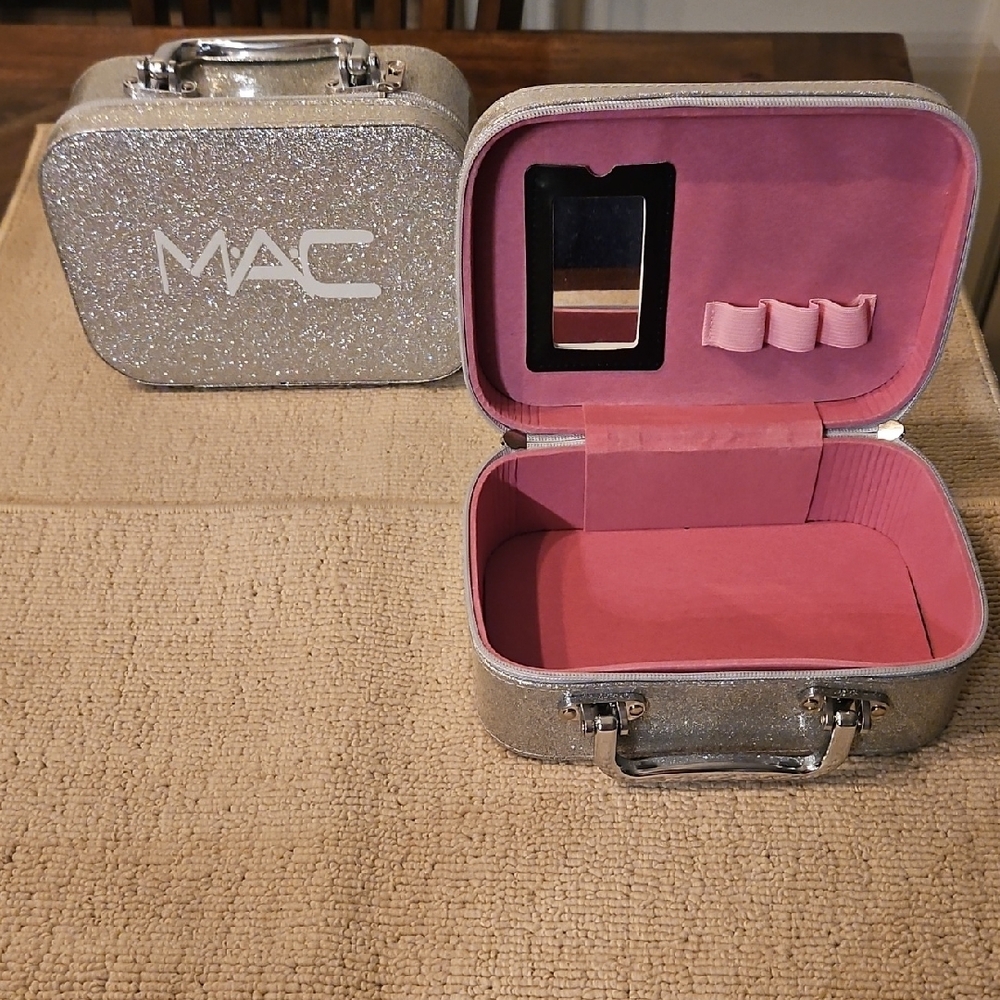 MAC Cosmetics Silver and Pink Makeup Brush Case